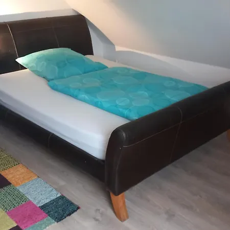 Werreufer Loft 데트몰트